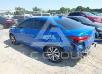 2021 Nissan VERSA photo
