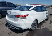 2021 Nissan VERSA фото