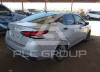 2021 Nissan VERSA фото