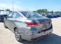 2021 Nissan VERSA фото