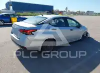 2021 Nissan VERSA photo