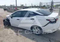 2021 Nissan VERSA фото