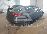 2021 Nissan VERSA photo