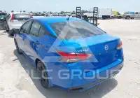 2021 Nissan VERSA фото