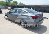 2021 Nissan VERSA photo