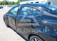 2021 Nissan VERSA фото