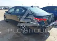 2021 Nissan VERSA фото