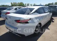 2021 Nissan VERSA фото
