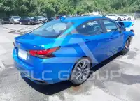 2021 Nissan VERSA фото