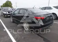 2021 Nissan VERSA фото