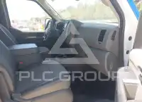2021 Nissan NV 2500 photo