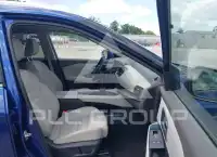 2021 Nissan ROGUE photo