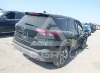 2021 Nissan ROGUE photo