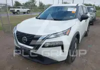 2021 Nissan ROGUE photo