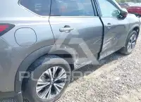 2021 Nissan ROGUE photo
