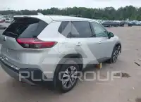 2021 Nissan ROGUE photo