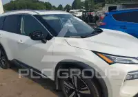 2021 Nissan ROGUE photo