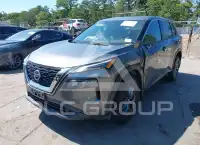 2021 Nissan ROGUE photo