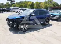 2021 Nissan ROGUE photo