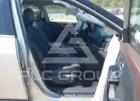 2021 Nissan ROGUE photo