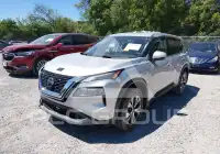 2021 Nissan ROGUE фото