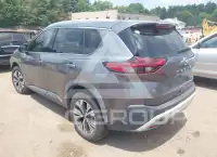 2021 Nissan ROGUE photo