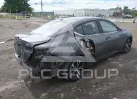 2021 Nissan SENTRA фото