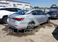 2021 Nissan SENTRA фото
