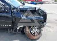 2021 Nissan TITAN фото