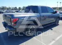 2021 Nissan TITAN фото