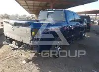 2021 Nissan TITAN фото