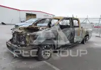 2021 Nissan TITAN фото