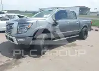 2021 Nissan TITAN фото