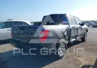 2021 Nissan TITAN фото