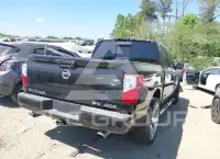 2021 Nissan TITAN photo