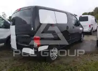 2021 Nissan NV 200 фото