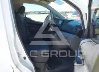 2021 Nissan NV 200 фото