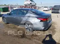 2021 Nissan ALTIMA photo