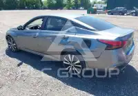 2021 Nissan ALTIMA photo