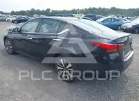 2021 Nissan ALTIMA photo