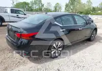 2021 Nissan ALTIMA photo