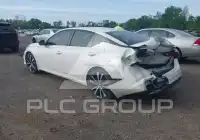 2021 Nissan ALTIMA photo