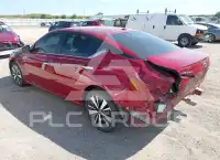 2021 Nissan ALTIMA photo