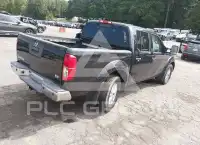 2021 Nissan FRONTIER photo