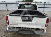 2021 Nissan FRONTIER photo