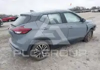 2021 Nissan KICKS photo