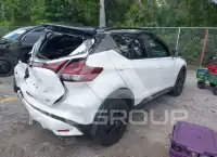 2021 Nissan KICKS photo