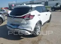2021 Nissan KICKS photo