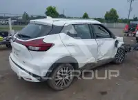 2021 Nissan KICKS photo