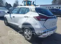 2021 Nissan KICKS photo